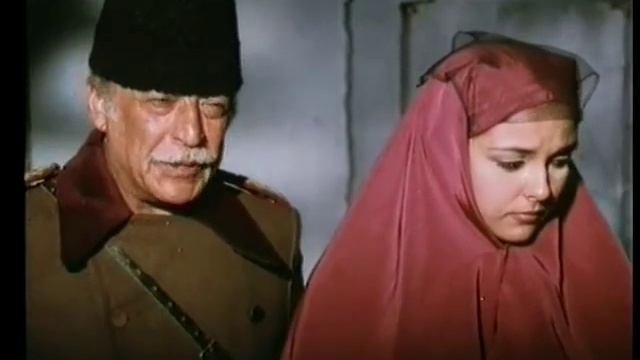 Фрагмент с Айдан Шенер в Казани (Королёк - птичка певчая) смотреть онлайн