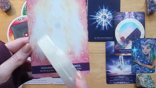 It's Time | Shift Your Reality | Rewire | Continue Shining | Oracle Reading | New Earth Energies :▲ смотреть онлайн