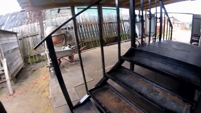 Монтаж металлической лестницы. смотреть онлайн