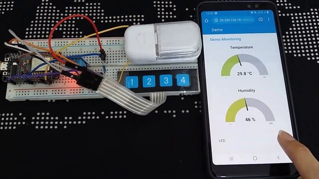 DHT11 Temp Sensor and Syncing LED Button (Switch) - #NodeRed #IoT #MQTT Demo смотреть онлайн