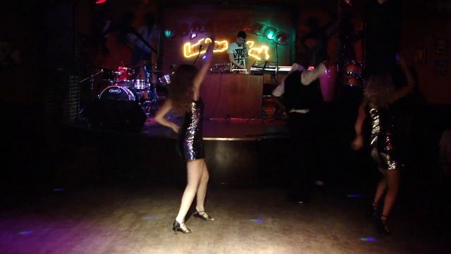 Frank, Marina, Sveta. Salsa y Sabor смотреть онлайн