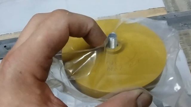 Ластик для удаления двухстороннего скотча смотреть онлайн