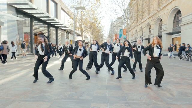 [KPOP IN PUBLIC] CHUNGHA MEDLEY | Glitch Student Project смотреть онлайн