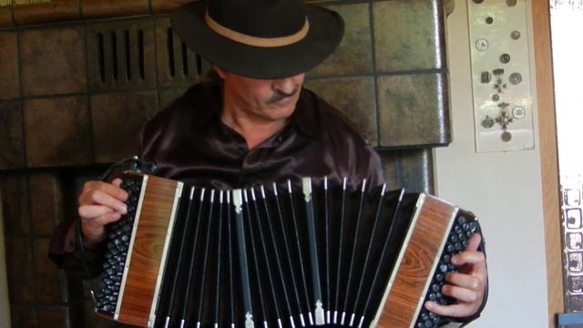 Juan Carlos Cobiàn: Nostalgias (interpr. Andrej Mouline - Hybrid-Bandoneon) смотреть онлайн