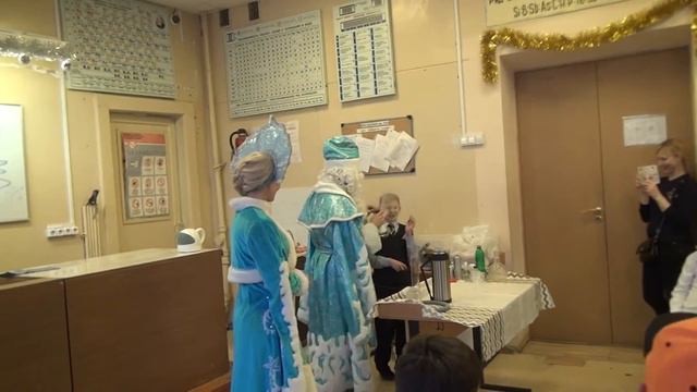 5б Новый год 2017 смотреть онлайн