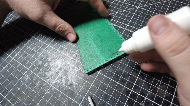 Отличный помошник для кожевника смотреть онлайн