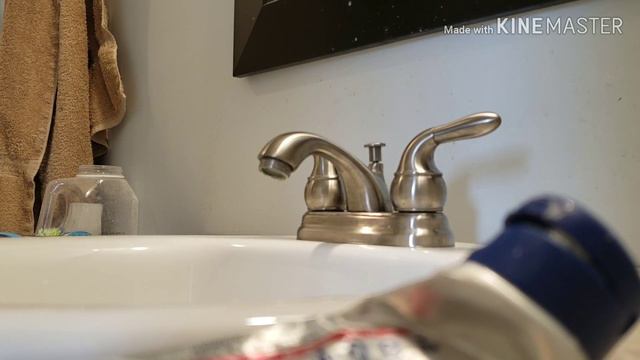 What a Mess! | Embarrassing Bathroom Declutter and Organize | Cleaning | смотреть онлайн