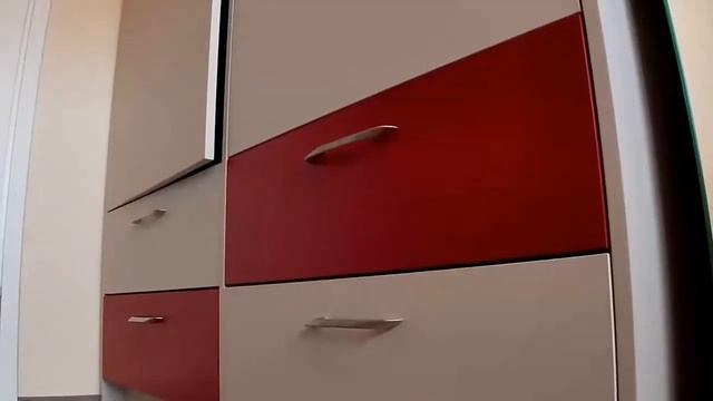 Двухъярусная кровать, рабочая зона, шкафы. смотреть онлайн