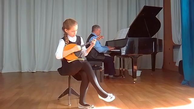 Титова Люба, 2 класс,9 лет. Смоленская ДШИ, Алтайский край. РНП "На горе-то калина, " Полька" смотреть онлайн