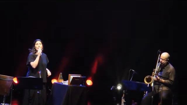 Monica Salmaso - A História De Lily Brown