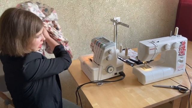 Традиционные ремёсла. Пошив подгрудного сарафана. Занятие 7. Стачивание и обметывание основ. детале смотреть онлайн