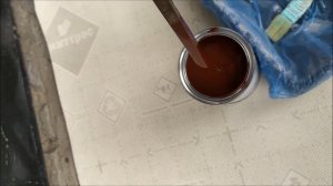 Покраска металлической двери алкидной краской "элемент"