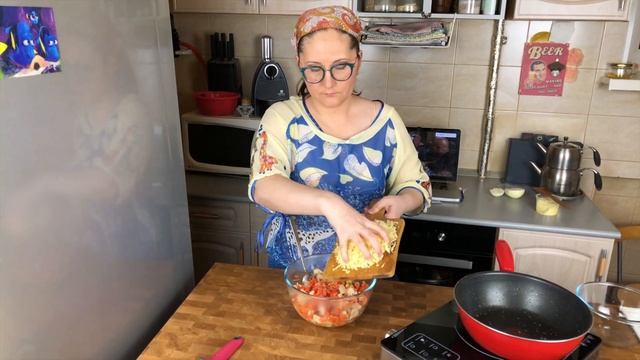 Кесадилья с курицей (Мексиканская кухня) / Лепешка с курицей / Тортилья / Quesadilla ENG SUB.