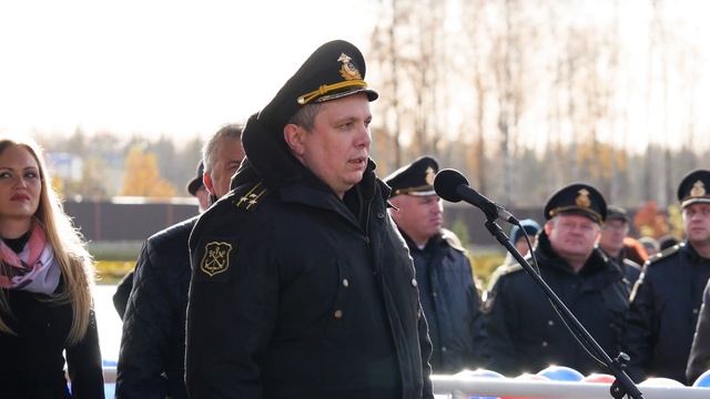 Состоялась торжественная церемония спуска на воду МРК проекта 22800 «Буря» смотреть онлайн