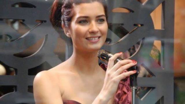 Tuba Buyukustun