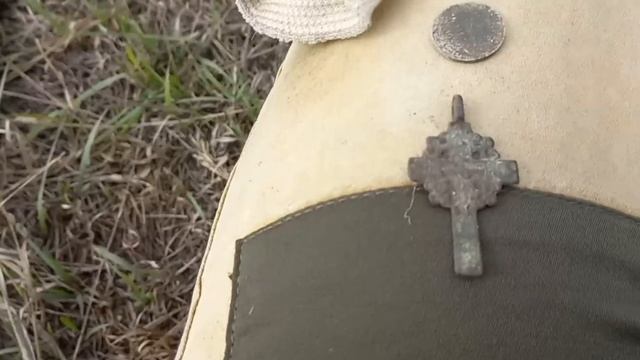 Находя такие предметы,мысли об одном.Что может быть внутри? смотреть онлайн