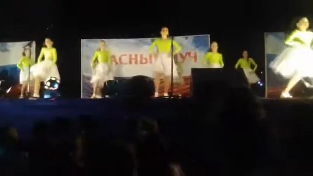 Танец под песню паруса смотреть онлайн