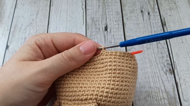 Лошадка вязаная крючком ЧАСТЬ 2/crochet horse/Pferd häkeln смотреть онлайн