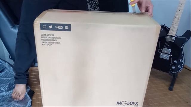 UNBOXING | Marshall MG50FX Gold Electric Guitar Amplifier смотреть онлайн