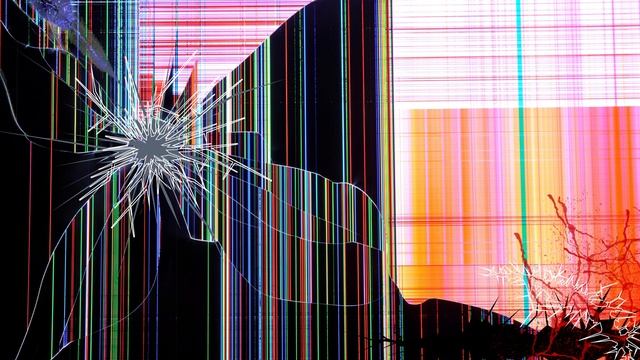 Crack Up Your Friends with the Funniest Broken Screen Prank | Video 4K Ultra HD смотреть онлайн