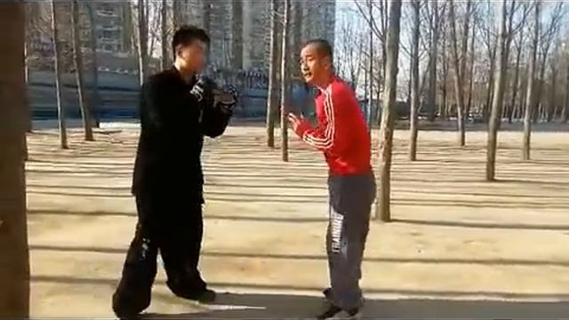 Baji fight applications - LiangYi Ding смотреть онлайн