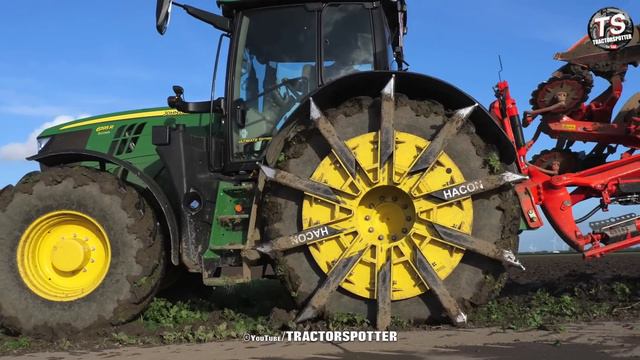 Ploughing w/ Spade lug Step Wheels for Xtra Traction | 0% slip! JOHN DEERE 6195R & KUHN Vari Master смотреть онлайн