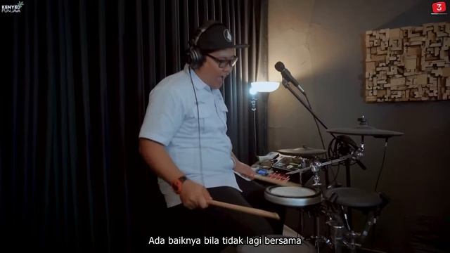 MENCARI ALASAN - EXIST || 3PEMUDA BERBAHAYA FEAT DELISA HERLINA & SALLSA BINTAN COVER смотреть онлайн