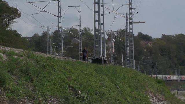 2ЭС4к-091 с поездом №284 Сочи — Москва смотреть онлайн