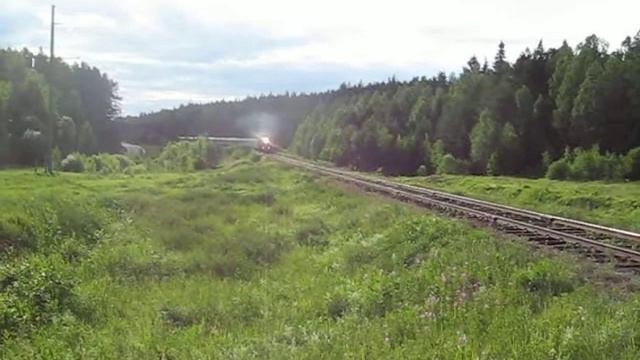 Двойной тягой с пассажирским ТЭМ-2 . Часть 2 Passenger train double head Part2 смотреть онлайн