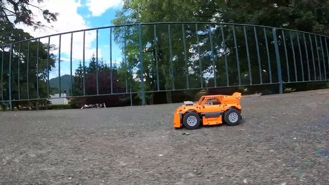 4x4x4 Orange Mini Racer made of LEGO® bricks | Powered by #BuWizz 2.0 смотреть онлайн