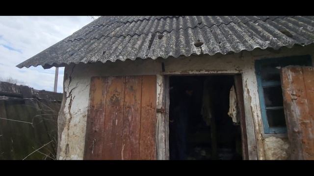 Пробрались в заброшки деревня Павловка Рыльский р-он Курск смотреть онлайн