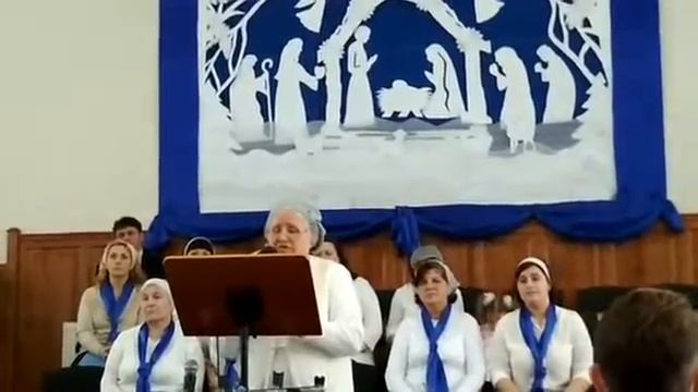 -"ЛЮБОВЬ БЫТЬ РАВНОДУШНОЙ НЕ СМОГЛА". Христианский стих о самой большой Любви. смотреть онлайн
