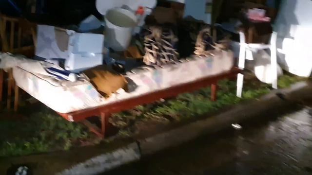 Пошла и Нашла ! Нашла и Забрала ! Не свалка,а барахолка.Или дурная голова ногам покоя не даёт.