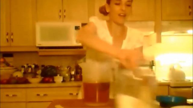 How to Brew Wild Blueberry Iced Tea: Cooking with Kimberly смотреть онлайн