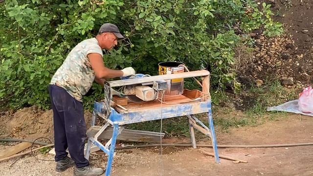 Новый кирпичный дом. Первые ряды облицовки пошли? смотреть онлайн