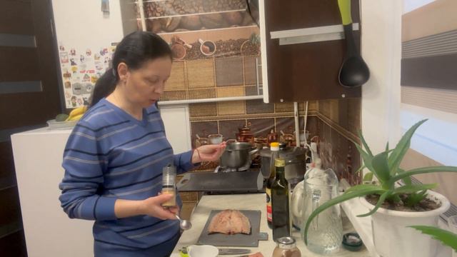 Харьков 🌎 6.02.24. Борщ с килькой и скумбрия в духовке. смотреть онлайн