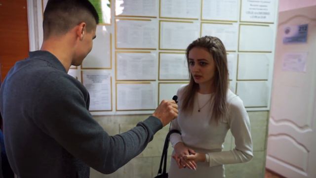 Студенты Анапы отвечают на школьные вопросы #1 смотреть онлайн