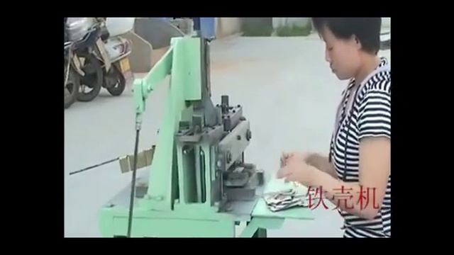 Станок для производства деревянных кисточек 5 смотреть онлайн
