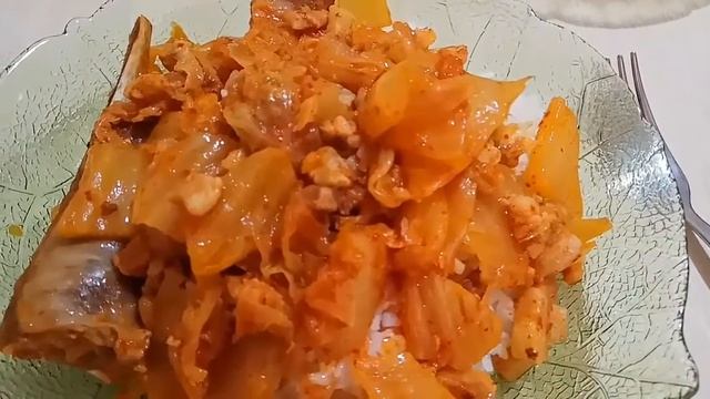 Кимчи, жареная со свининой + рис смотреть онлайн