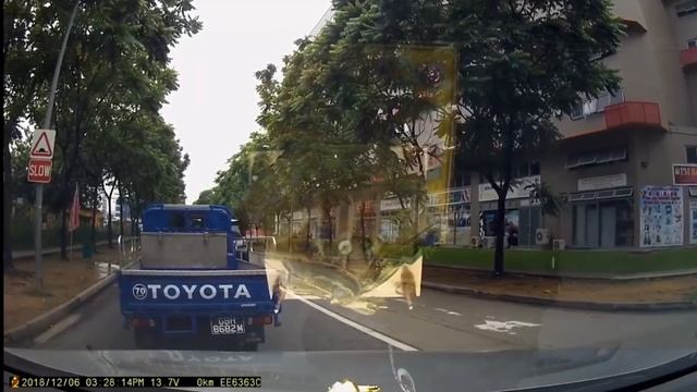 6dec2018 SKG9416H toyota wish reckless overtaking @ soon lee road смотреть онлайн
