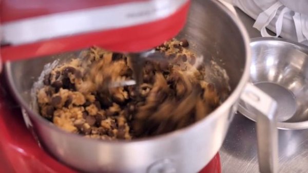 NYC Cookie Recipe | The Best New York Style Chocolate Chip Cookies You'll Ever Try! | Cupcake Jemma