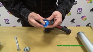Аккумуляторный пистолет для герметика