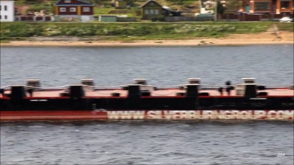 Буксир ОТ 2452 с баржой Сильвер 3008 проходит Тутаев 4 09 2020г