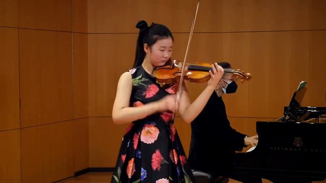 Lauren Yoon, violin, Lalo смотреть онлайн