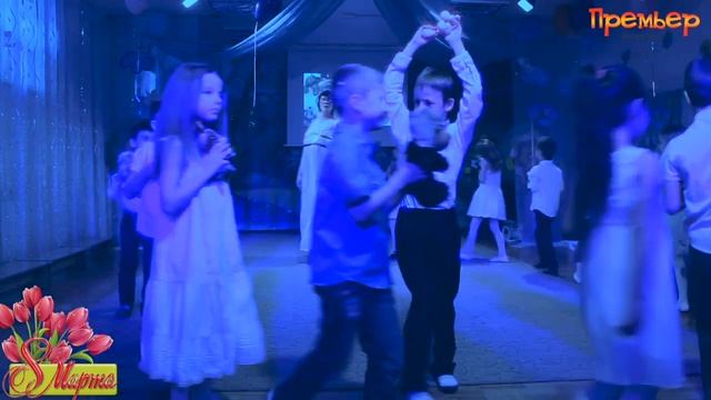 Танец "Снится сон". Постановка в детском саду "Премьер". смотреть онлайн