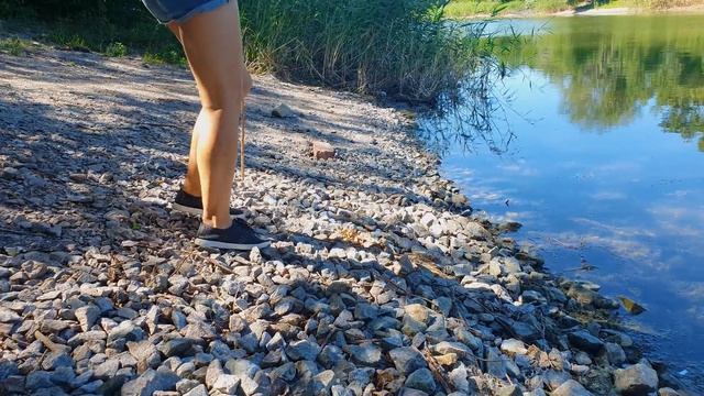 БУШКРАФТ в Диком Лесу! Приготовила Самый Сочный СТЕЙК на КОСТРЕ! смотреть онлайн