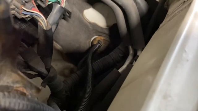 Adding an Aftermarket Amplifier/Subwoofer to a Mark Levinson system in a Lexus LX470 Land Cruiser смотреть онлайн