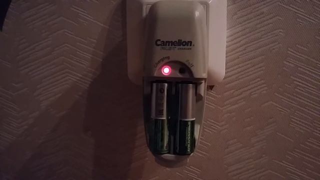 Что будет если поставить на зарядку батарейки смотреть онлайн