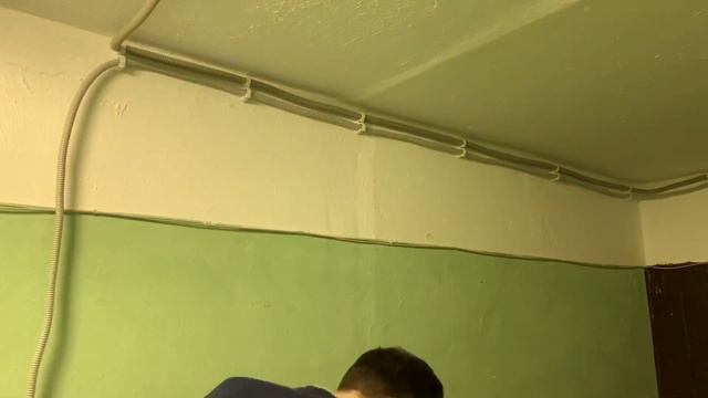 Установка камеры видеонаблюдения в многоквартирном доме своими руками