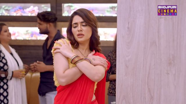 करेजवा में धस जाले - VIDEO | #Arvind Akela "Kallu", Akanksha Dubey | Shadi By Chance | Bhojpuri Son смотреть онлайн